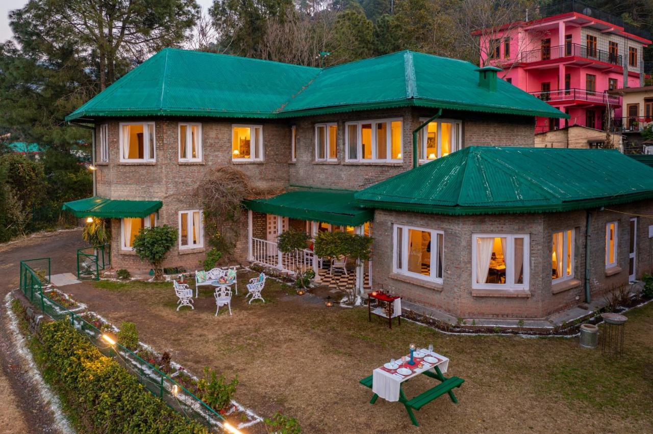 Saffronstays Chalet Vie, Kasauli - All Clear Roads Екстер'єр фото